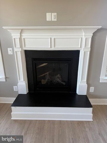 14638 VINT HILL RD, Nokesville, VA 20181