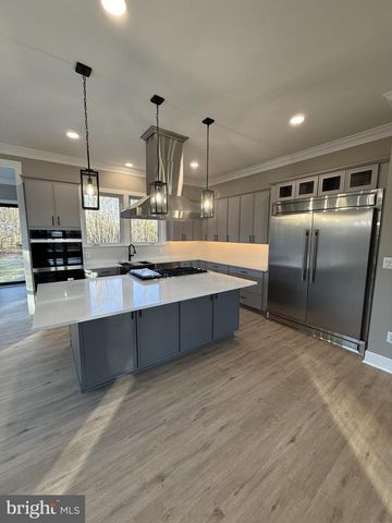 14638 VINT HILL RD, Nokesville, VA 20181