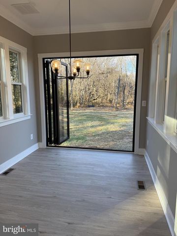 14638 VINT HILL RD, Nokesville, VA 20181