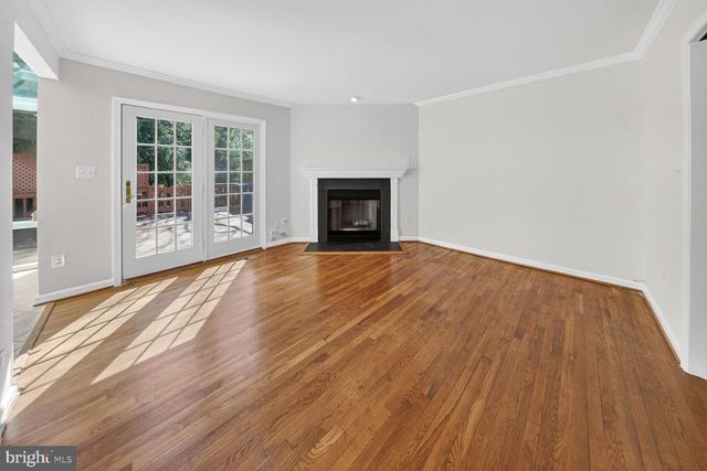 15 BENTRIDGE CT, Potomac, MD 20854