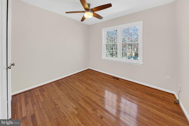 15 BENTRIDGE CT, Potomac, MD 20854