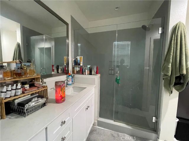 1410 N Harbor 1, Santa Ana, CA 92703