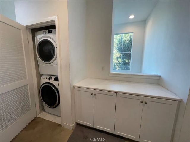 1410 N Harbor 1, Santa Ana, CA 92703