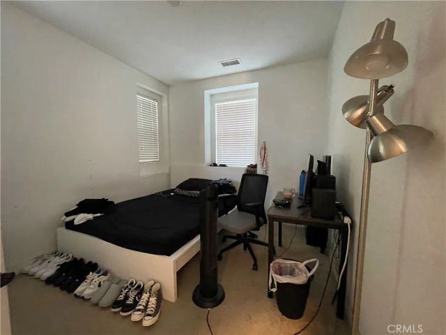 1410 N Harbor 1, Santa Ana, CA 92703