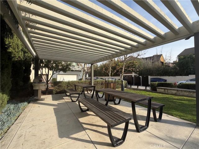 1410 N Harbor 1, Santa Ana, CA 92703