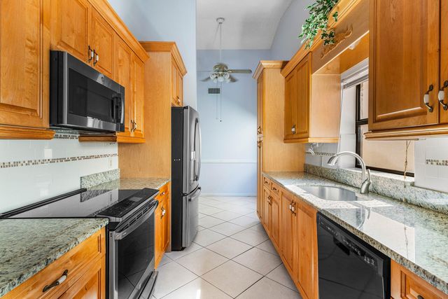 4799 Boxwood Circle, Boynton Beach, FL 33436