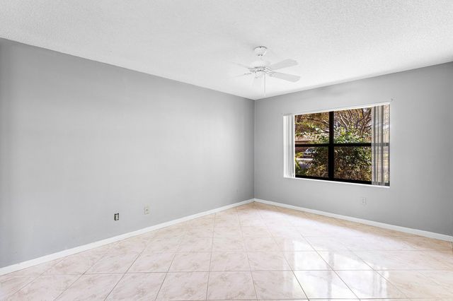 4799 Boxwood Circle, Boynton Beach, FL 33436