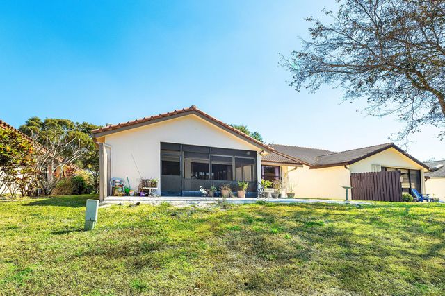 4799 Boxwood Circle, Boynton Beach, FL 33436