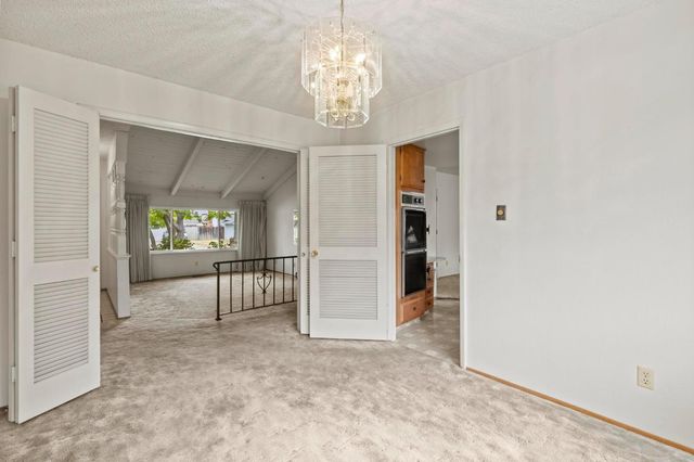 1200 Starlite Ln, Yuba City, CA 95991