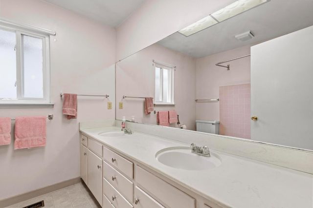 1200 Starlite Ln, Yuba City, CA 95991