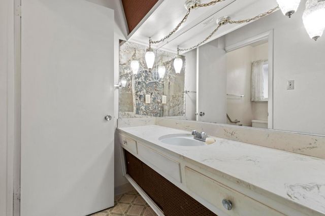 1200 Starlite Ln, Yuba City, CA 95991