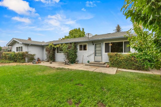 1200 Starlite Ln, Yuba City, CA 95991