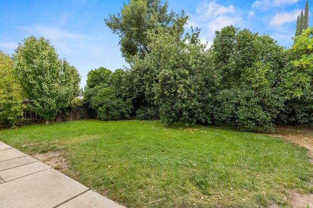 1200 Starlite Ln, Yuba City, CA 95991