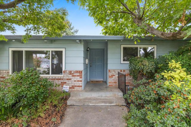 1200 Starlite Ln, Yuba City, CA 95991