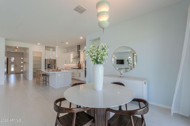 1092 E Nolan Place, Chandler, AZ 85249