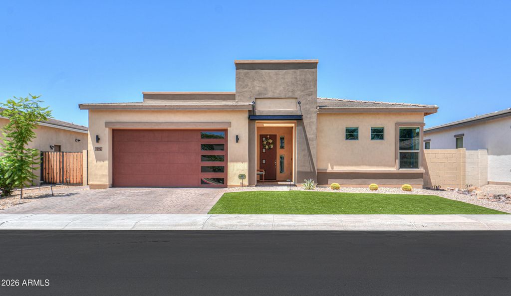 1092 E Nolan Place, Chandler, AZ 85249