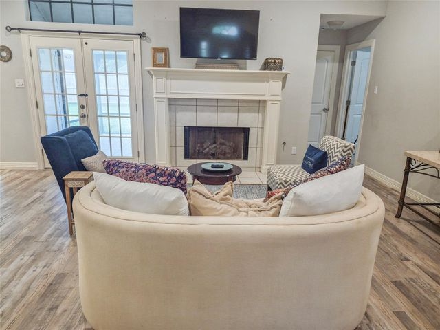 108 Audubon Woods Drive, Richwood, TX 77531