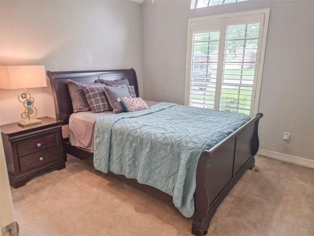108 Audubon Woods Drive, Richwood, TX 77531