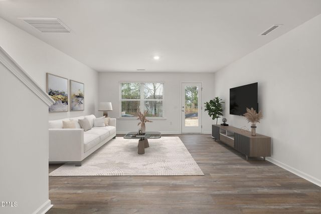 8524 Beckett Chase Way, Raleigh, NC 27616