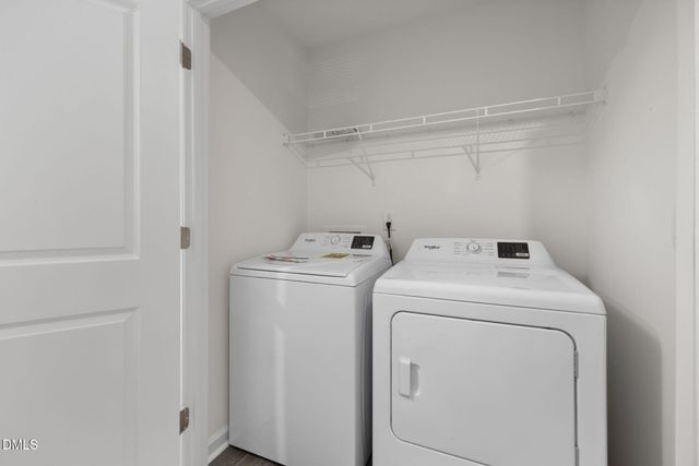 8524 Beckett Chase Way, Raleigh, NC 27616