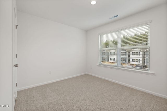 8524 Beckett Chase Way, Raleigh, NC 27616