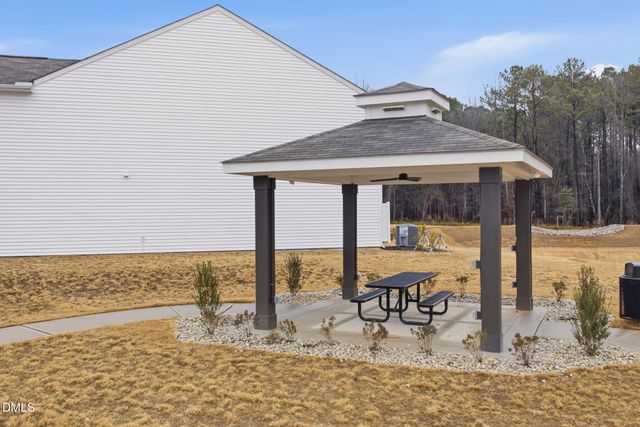 8524 Beckett Chase Way, Raleigh, NC 27616