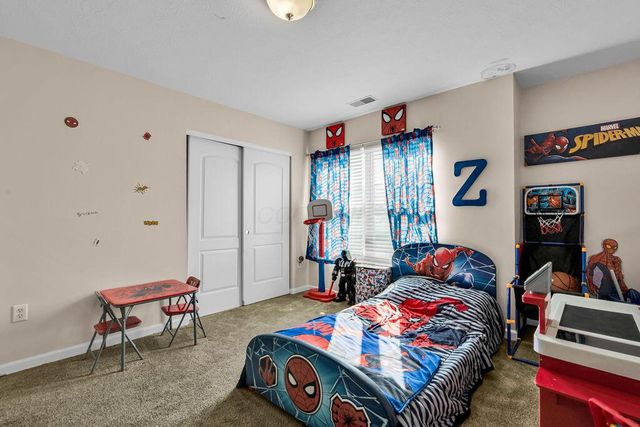 789 Hidden Springs Drive, Lewis Center, OH 43035