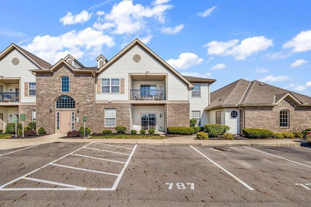 789 Hidden Springs Drive, Lewis Center, OH 43035