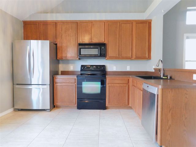 2821 Arabian Avenue, Denton, TX 76210