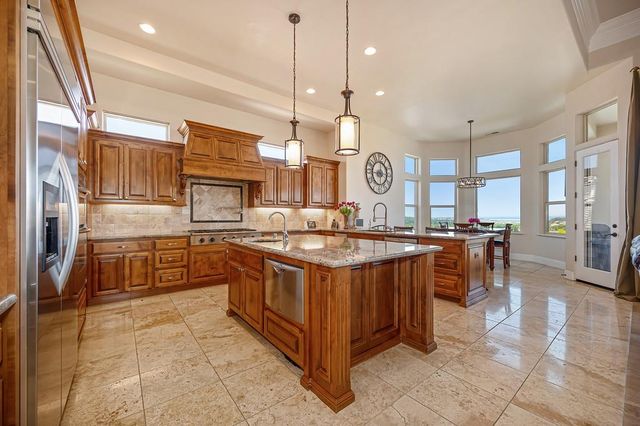 1752 Lake Vista Way, Folsom, CA 95630