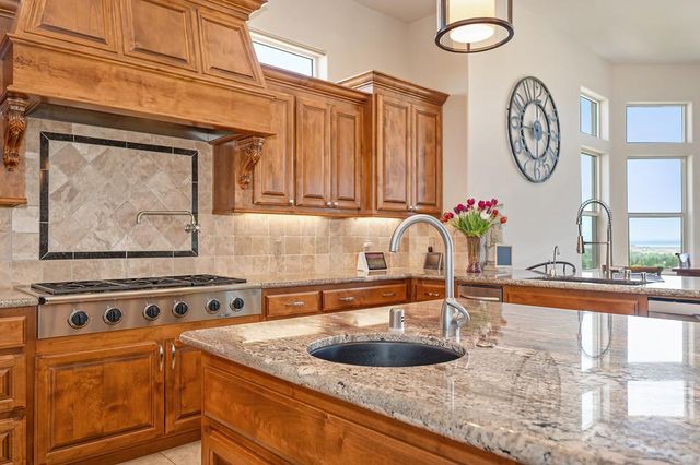 1752 Lake Vista Way, Folsom, CA 95630