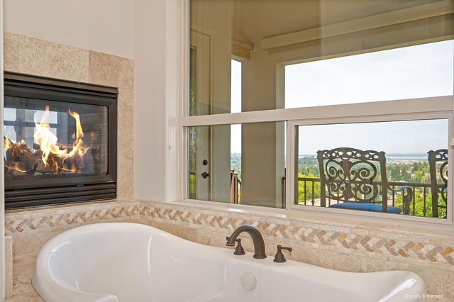 1752 Lake Vista Way, Folsom, CA 95630