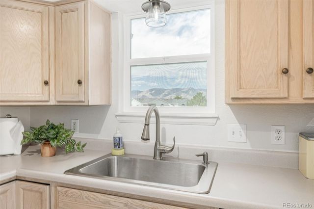 1655 S Cole Street B1, Lakewood, CO 80228