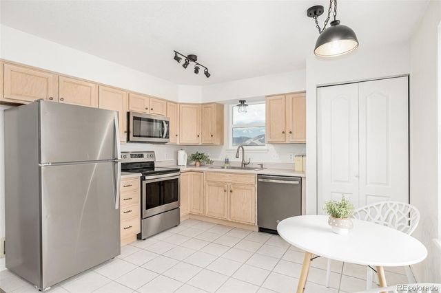 1655 S Cole Street B1, Lakewood, CO 80228