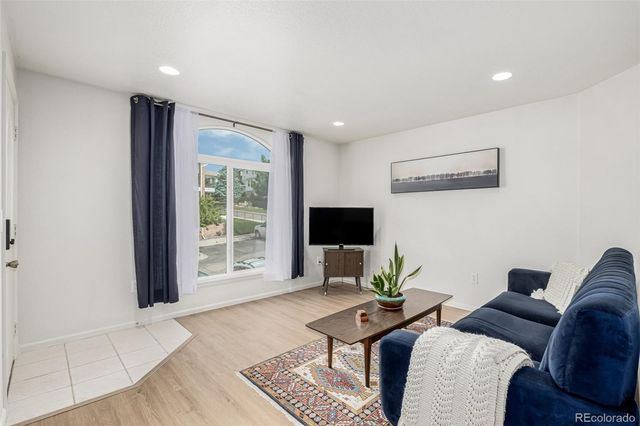 1655 S Cole Street B1, Lakewood, CO 80228