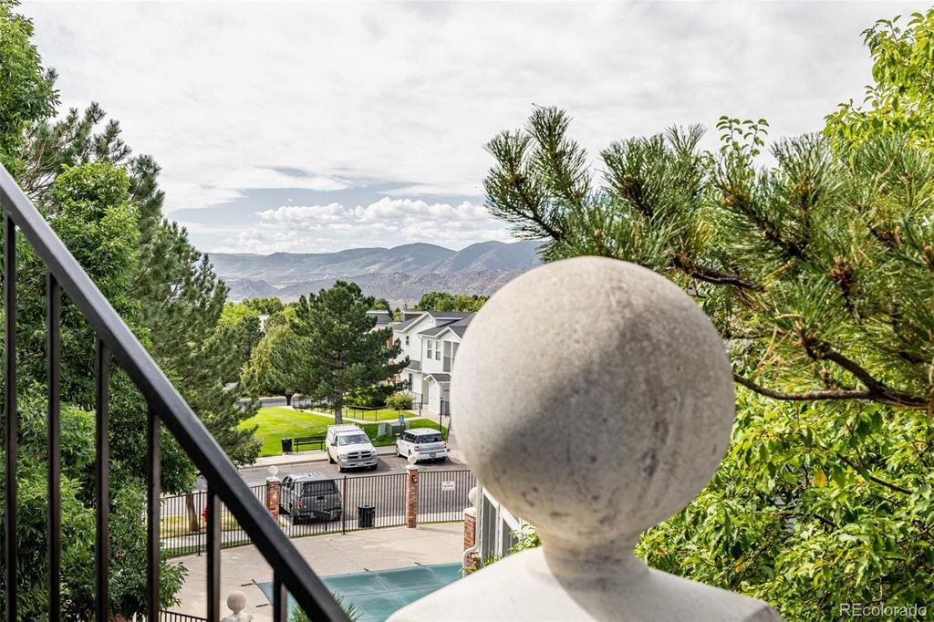 1655 S Cole Street B1, Lakewood, CO 80228