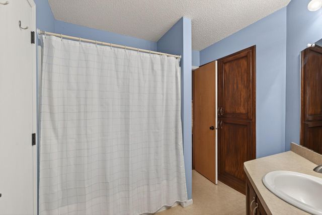 423 Donna Court, Big Lake, MN 55309