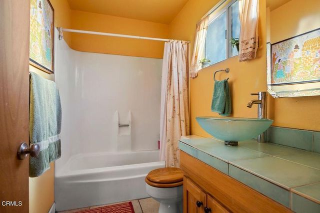 10 Taormina Lane, Ojai, CA 93023