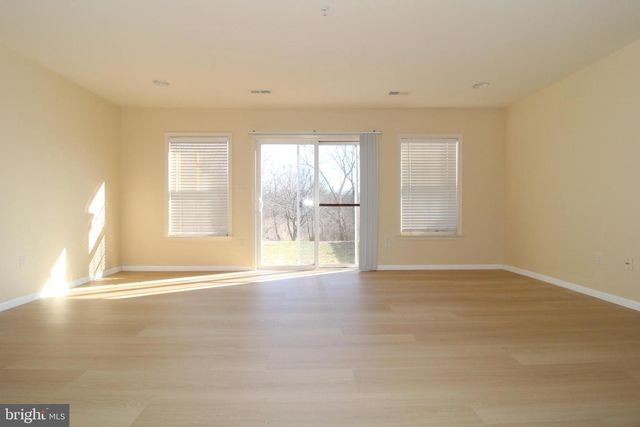 747 MONET DR, Hagerstown, MD 21740