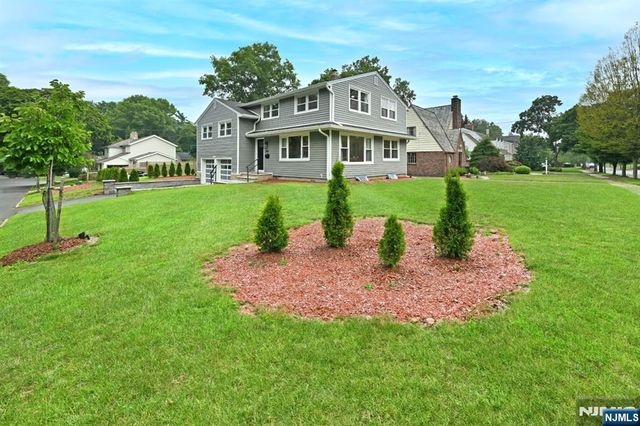 502 Ackerman Avenue, Ho-ho-kus, NJ 07423