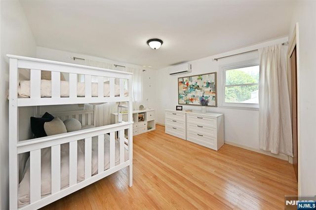 502 Ackerman Avenue, Ho-ho-kus, NJ 07423