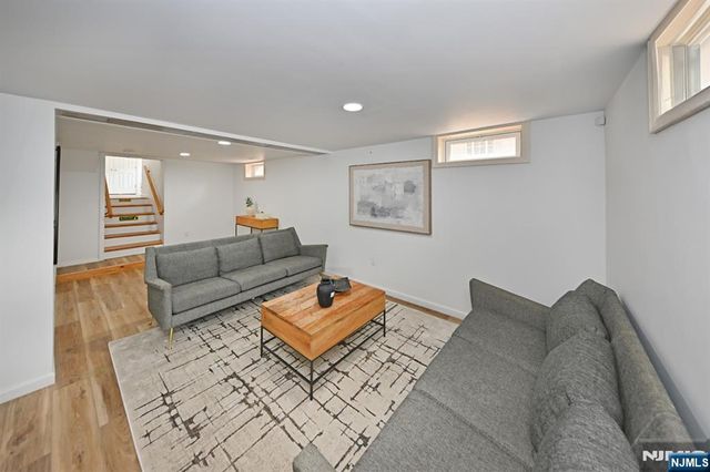502 Ackerman Avenue, Ho-ho-kus, NJ 07423