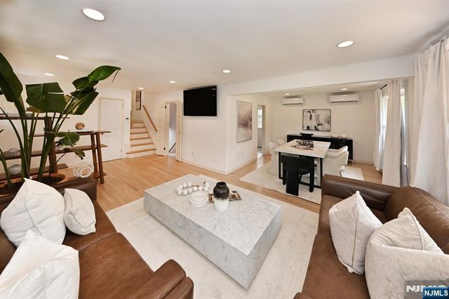 502 Ackerman Avenue, Ho-ho-kus, NJ 07423