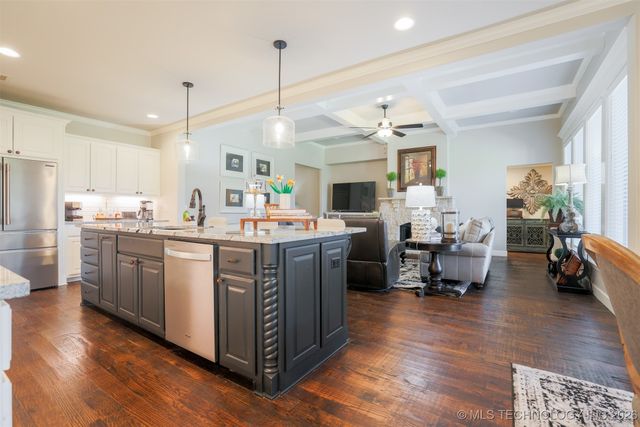 14804 E 77th Place North, Owasso, OK 74055