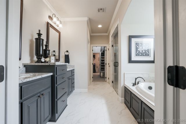 14804 E 77th Place North, Owasso, OK 74055