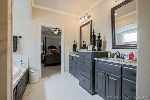 14804 E 77th Place North, Owasso, OK 74055