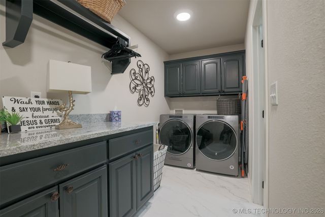 14804 E 77th Place North, Owasso, OK 74055