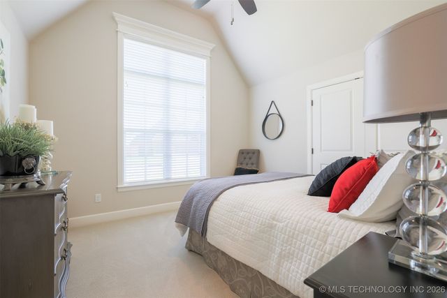 14804 E 77th Place North, Owasso, OK 74055