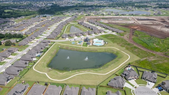 14804 E 77th Place North, Owasso, OK 74055