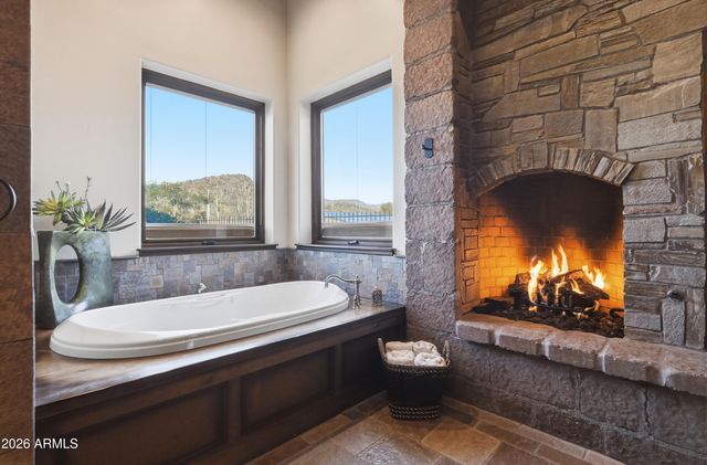 42531 N SPUR CROSS Road, Cave Creek, AZ 85331